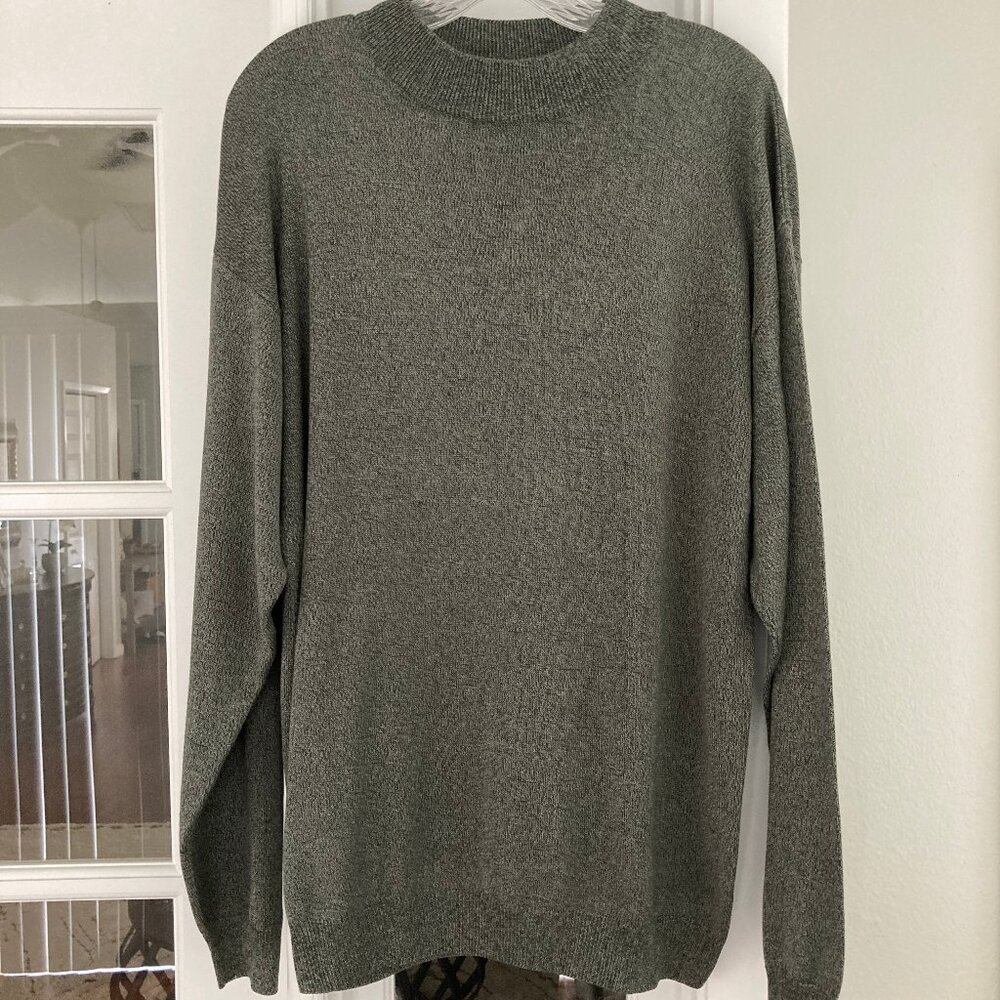 Barry Bricken  Dark Gray Crew Neck Long Sleeve 100% Silk Sweater  Large